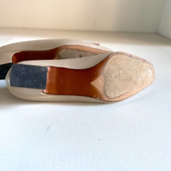 Vintage Bally Switzerland Bow Detail Low Heel Leather Loafers 6.5 Extra Wide. - Picture 12 of 13